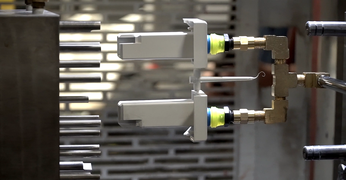 How to Avoid Plastic Injection Molding Flash